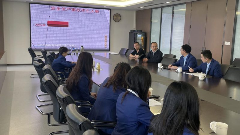 如何选择靠谱的心理咨询师线上培训机构？**